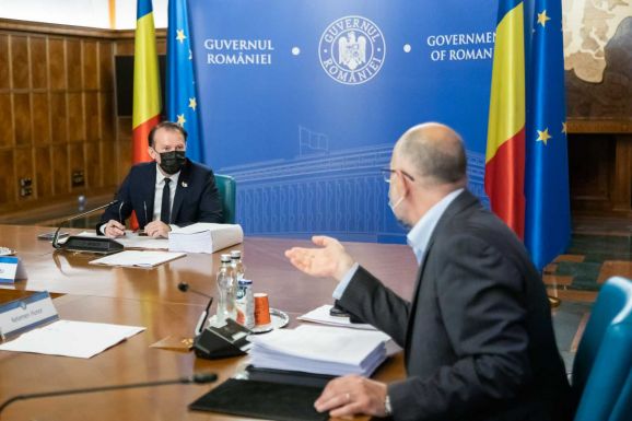 Döntött a kormány: ekkora lesz a gyerekpénz 2022. január elsejétől
