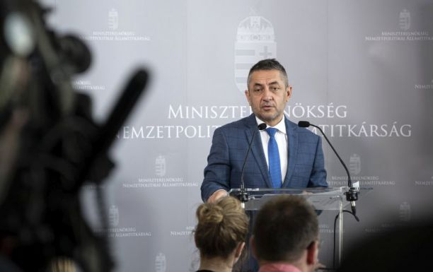 FRISSÍTVE – Megjelent a külhoni magyar programokat támogató felhívás