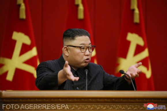 Az észak-koreai köztévé szerint a nép siratja a lesoványodott Kim Dzsong Unt