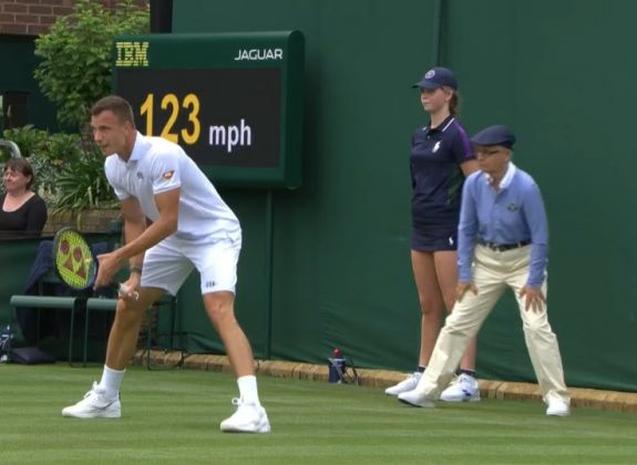 Wimbledon: Fucsovics a második fordulóba jutott