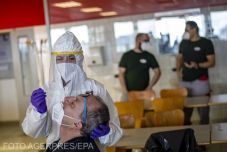 Sok a koronavírus-fertőzéses eset, de kevés a halálos áldozat Nagy-Britanniában