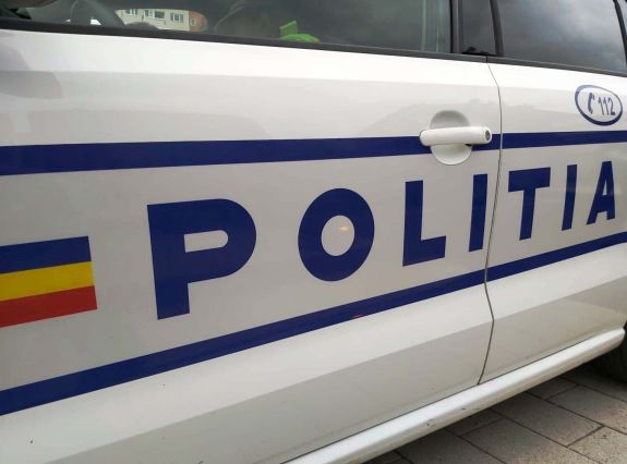 Megverte, majd fogságba ejtette feleségét és anyósát egy férfi Craiován