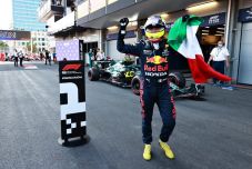 Azeri Nagydíj: Pérez győzött, Verstappen és Hamilton pont nélkül maradt