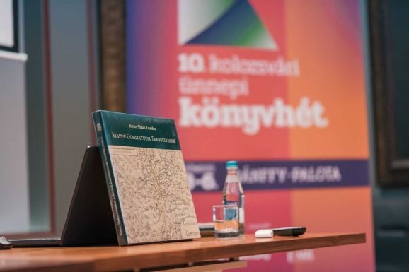 Háromszázhúsz évig rejtett Erdély-térképeket szedtek kötetbe