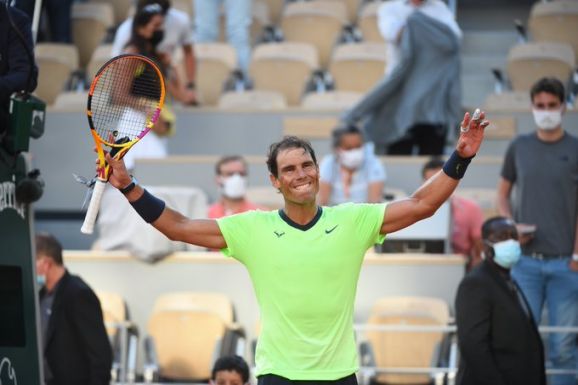 Roland Garros: Nadal könnyedén, Djokovics nehezen győzte le fiatal olasz ellenfelét