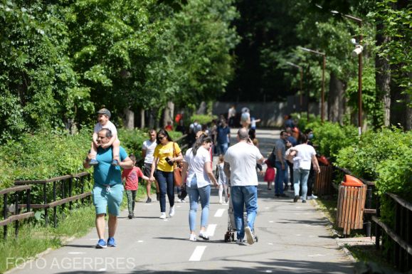 Újabb harminc nappal meghosszabbították a vészhelyzetet
