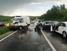 Öt jármű ütközött Maros megyében – egy személy súlyosan megsérült