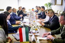 Budapesten egyezetett Tánczos Barna környezetvédelmi miniszter Nagy István agrárminiszterrel