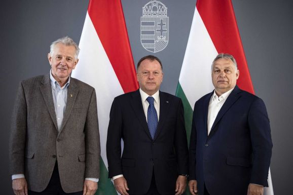 Orbán-Vizer találkozó: a sportnak kulcsszerepe van az élet újraindításában