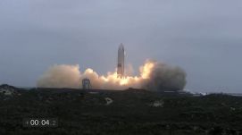 Sikeresen landolt a Starship űrhajó, miután az első négy felrobbant