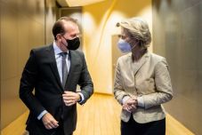 Az Európai Bizottság elnökével tárgyalt Florin Cîţu az országos helyreállítási tervről