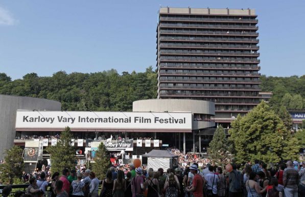 Augusztusra halasztják a nemzetközi filmfesztivált Karlovy Varyban