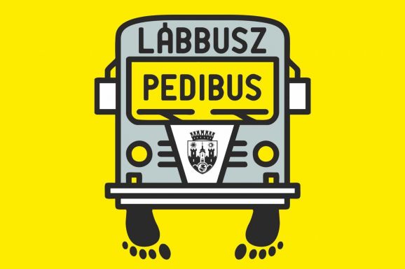 Sepsiszentgyörgyön indul a Lábbusz program: iskolába sétáltatják a diákokat