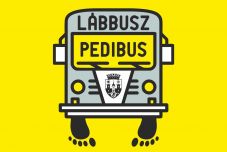 Sepsiszentgyörgyön indul a Lábbusz program: iskolába sétáltatják a diákokat