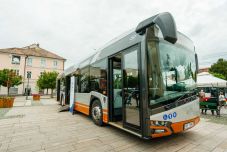 Zöldül Marosvásárhely – bemutatták a hamarosan érkező hibrid autóbuszokat