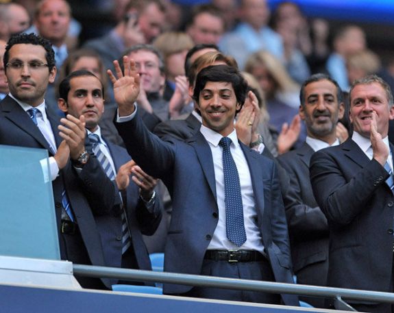 Manszúr sejk állja a ManCity szurkolóinak utazási költségét a portói BL-döntőre