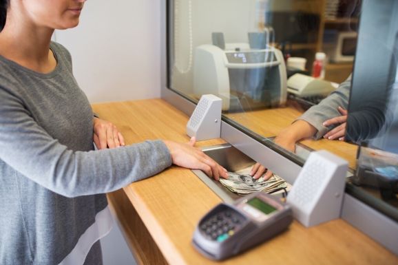 Tavaly a hazai bankok több mint 200 millió eurót fordítottak a digitalizációra