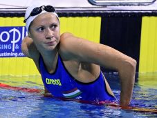 Kapás Boglárka és Burián Katalin is bronzérmes lett az úszó Eb-n