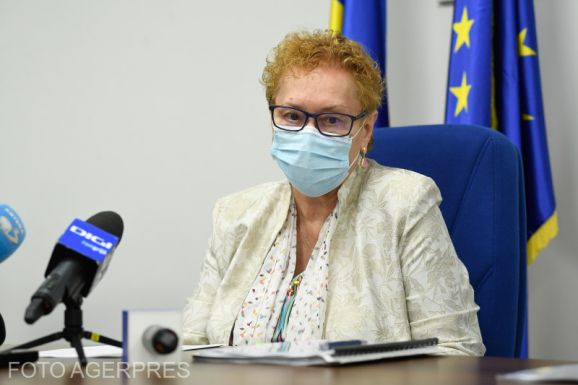 Megtörtént a Renate Weber ombudsman menesztésére irányuló első lépés