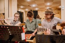 Gyereknapi koncertet hirdet a marosvásárhelyi színház