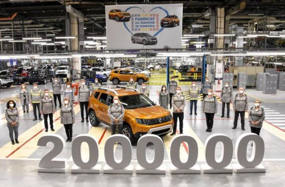 Legyártották a kétmilliomodik Dustert a mioveni-i üzemben