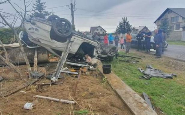 Túlélte az ittas sofőr a hátborzongató balesetet