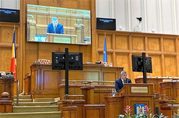 Miklós Zoltán: véget kell vetni a nemzeti jelképeink miatti zaklatásoknak