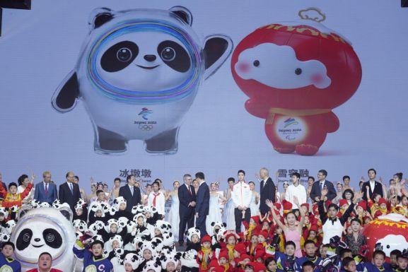 Peking 2022: Bach szerint rossz válasz lenne a bojkott