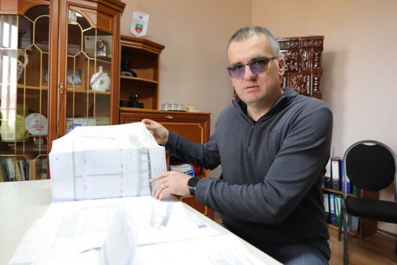 Ragadós a kaplonyi polgármester jó példája: ingyen kap építészeti tervet az önkormányzat