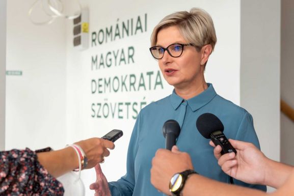 Hegedüs Csilla: a kisvárosok számára külön források lesznek elérhetők az országos helyreállítási alapból
