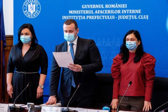 Letette az esküt Kolozs megye magyar prefektusa – ellenséges légkörben kezdi mandátumát