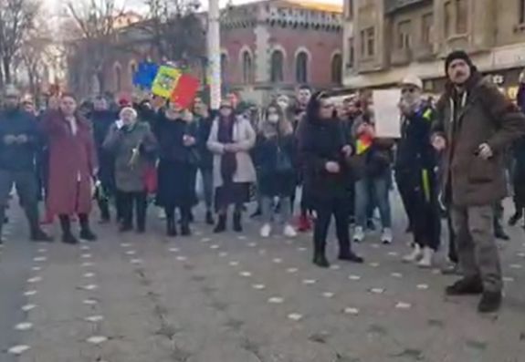 A város karanténba helyezése ellen tüntettek a temesváriak