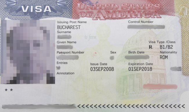 Bepereli az EP az Európai Bizottságot, mert a romániaiak nem utazhatnak vízummentesen Amerikába