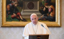 Rakétatámadás érte Ferenc pápa tervezett látogatási helyszínét