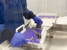 Több mint félmillió adag Pfizer-oltás érkezik hétfőn Romániába