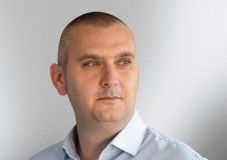 Átmenetileg az új háromszéki alprefektus vezeti a kormányhivatalt