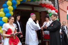 „Eszembe sem jutott elmenni Kárpátaljáról” – jubileumi interjú Majnek Antal munkácsi katolikus püspökkel