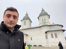 A külügyminisztériumtól vár segítséget a Moldovából kitiltott George Simion