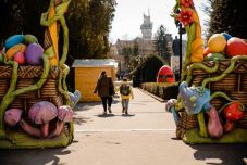 Hagyományos helyi termékeket kínálnak az ünnepi asztalra Szatmárnémetiben