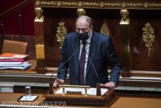 Elítéltek tömegei alszanak a földön a francia börtönökben