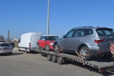 Túlsúlyos volt a román tréler, megbírságolták a sofőrt a magyar rendőrök