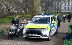 Angliában feloldották a kijárási korlátozásokat