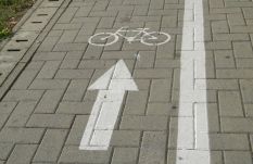 Törvénymódosítást dolgoztak ki az új kerékpárutak építése érdekében