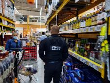 Kormány: felfüggeszthetik a járványvédelmi szabályokat ismételten megszegő vállalkozások tevékenységét