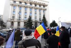 Tüntetést szerveztek a kormányfő nyilatkozatára válaszul a szakszervezeti vezetők