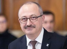 Újabb képviselő lépett ki a PNL parlamenti frakciójából