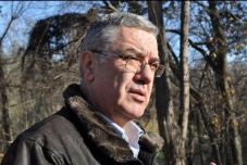 Egy focicsapatnyi képviselő és szenátor hagyta ott a PNL parlamenti frakcióit