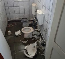 Kiderült: két kiskorú verte szét az átadás előtt álló felújított bölcsődét Kézdivásárhelyen