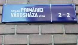 Dan Tănasă szerint törvénytelen a marosvásárhelyi kétnyelvű utcanévtáblák kihelyezése