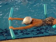 Több mint 50 szórványbeli gyermeknek szerveztek úszótábort Marosludason